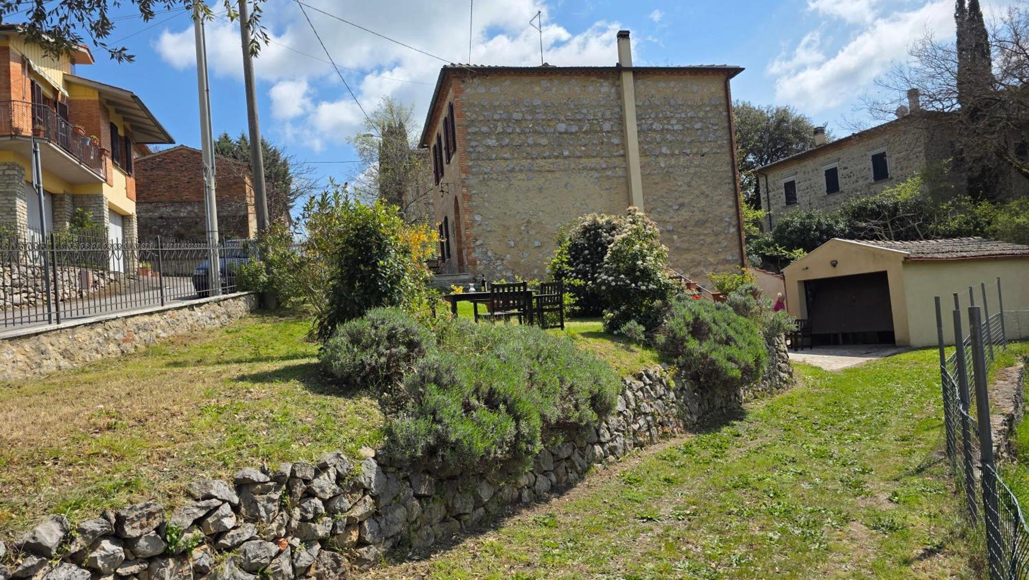 Вилла A Casa Di Gabri Montefollonico Экстерьер фото