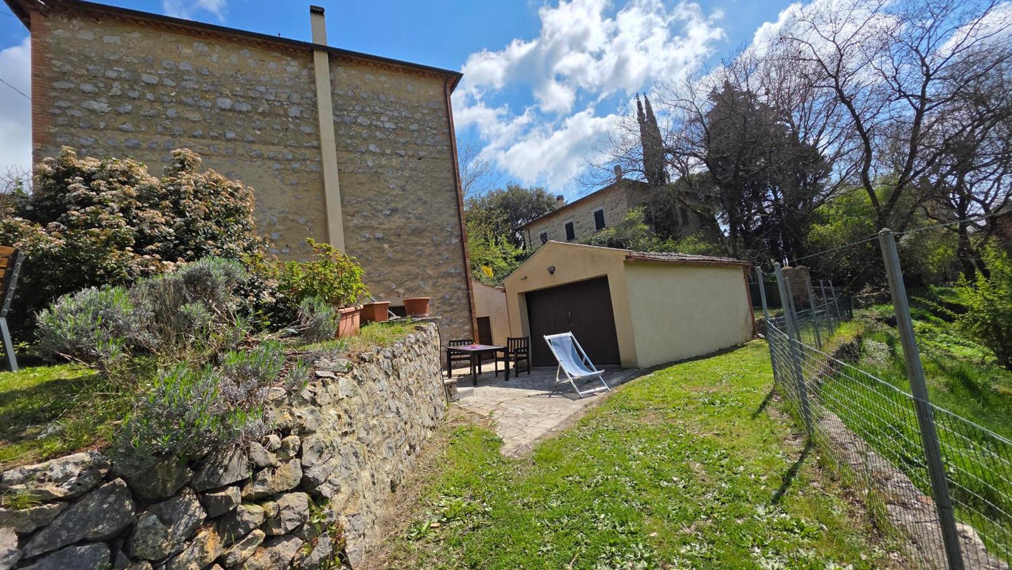 Вилла A Casa Di Gabri Montefollonico Экстерьер фото