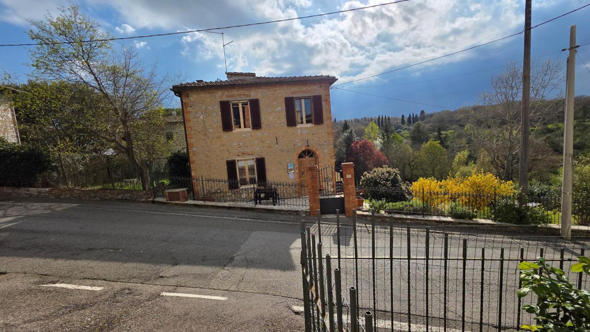 Вилла A Casa Di Gabri Montefollonico Экстерьер фото