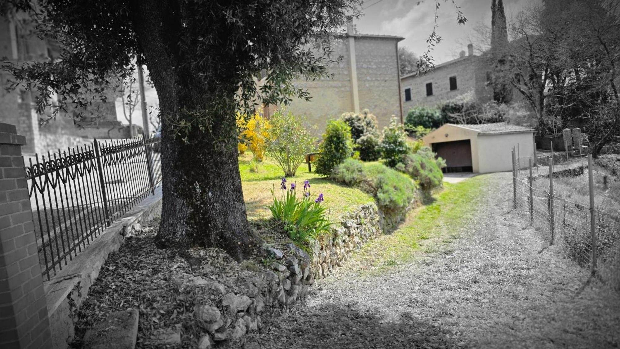 Вилла A Casa Di Gabri Montefollonico Экстерьер фото