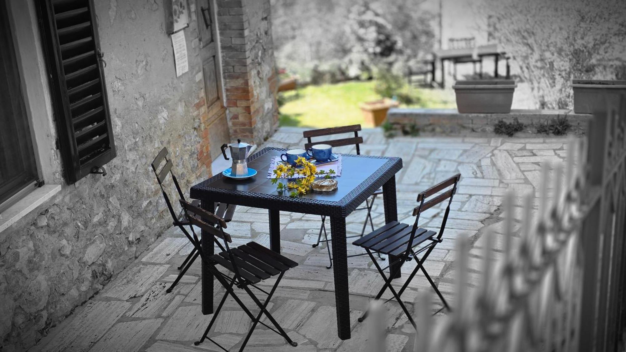 Вилла A Casa Di Gabri Montefollonico Экстерьер фото