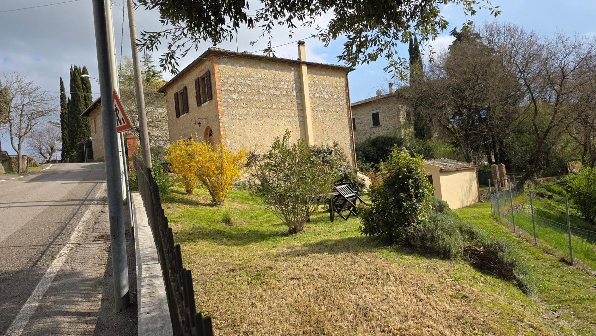 Вилла A Casa Di Gabri Montefollonico Экстерьер фото