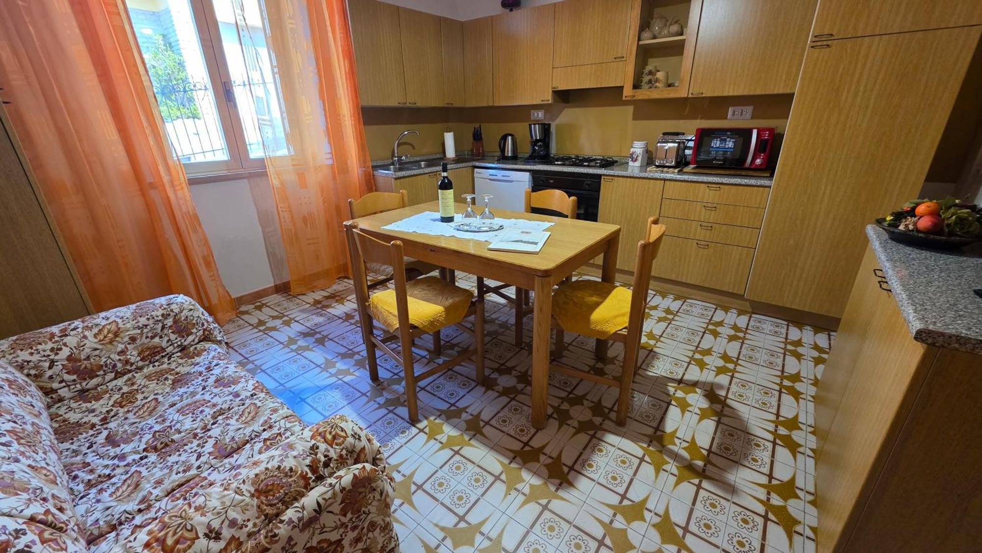 Вилла A Casa Di Gabri Montefollonico Экстерьер фото