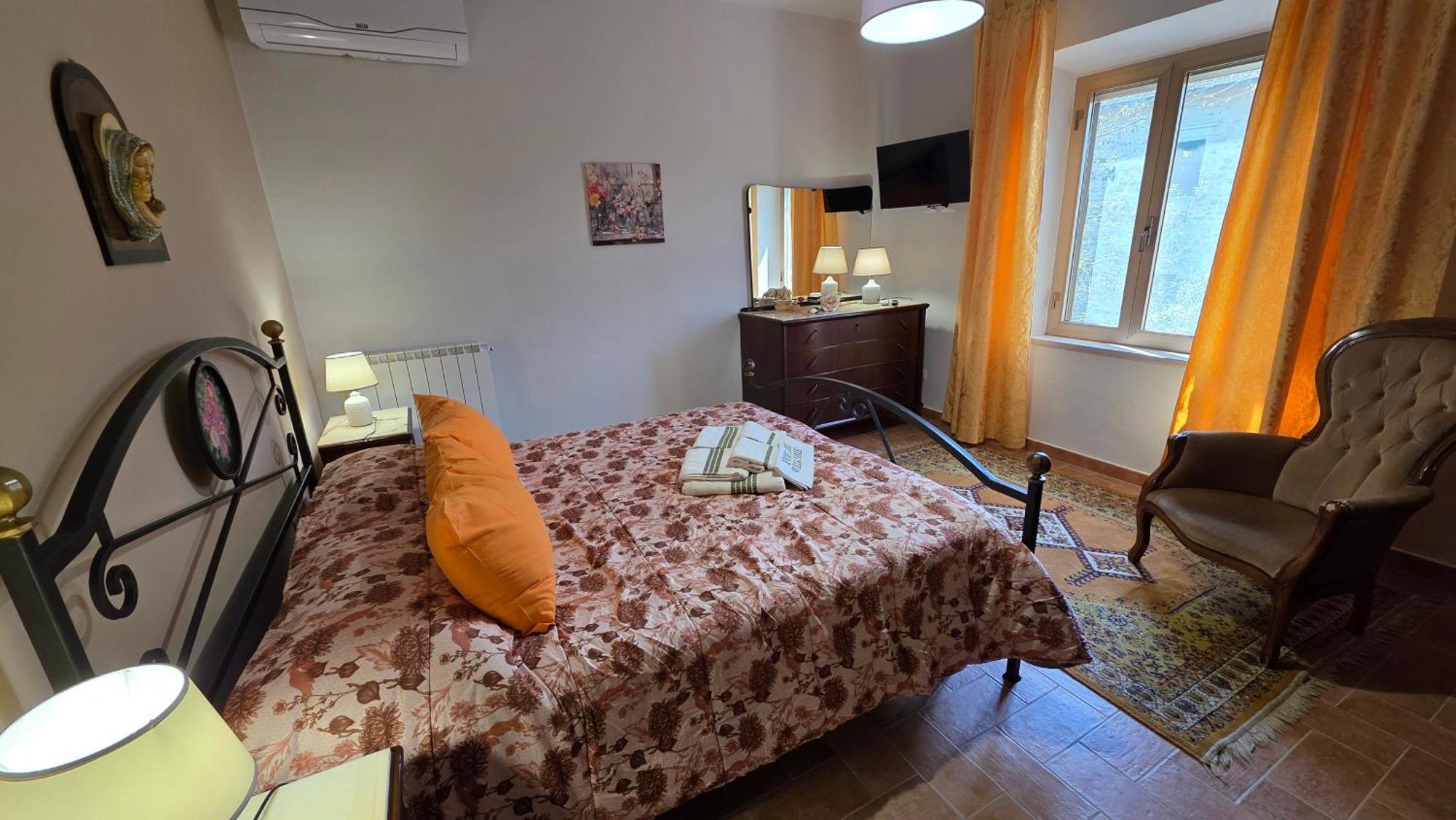 Вилла A Casa Di Gabri Montefollonico Экстерьер фото