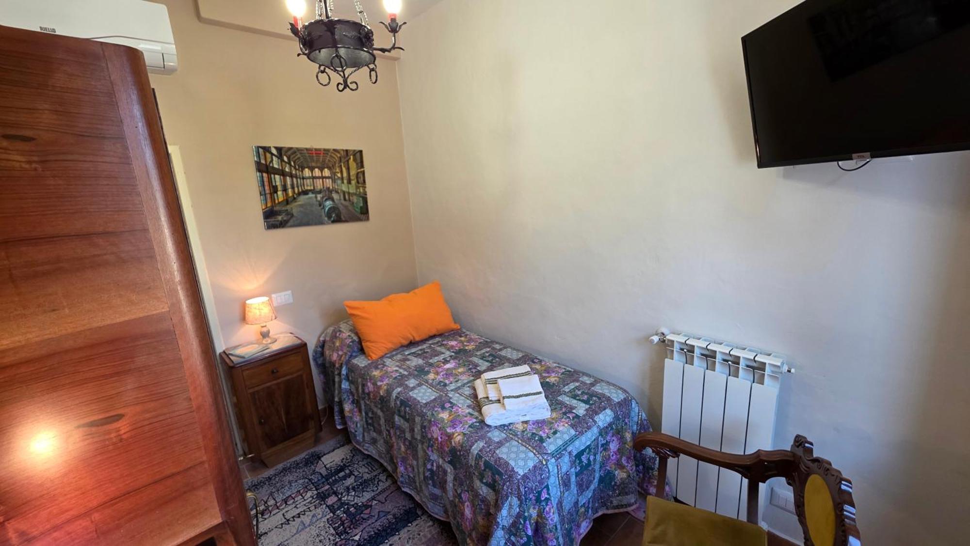 Вилла A Casa Di Gabri Montefollonico Экстерьер фото