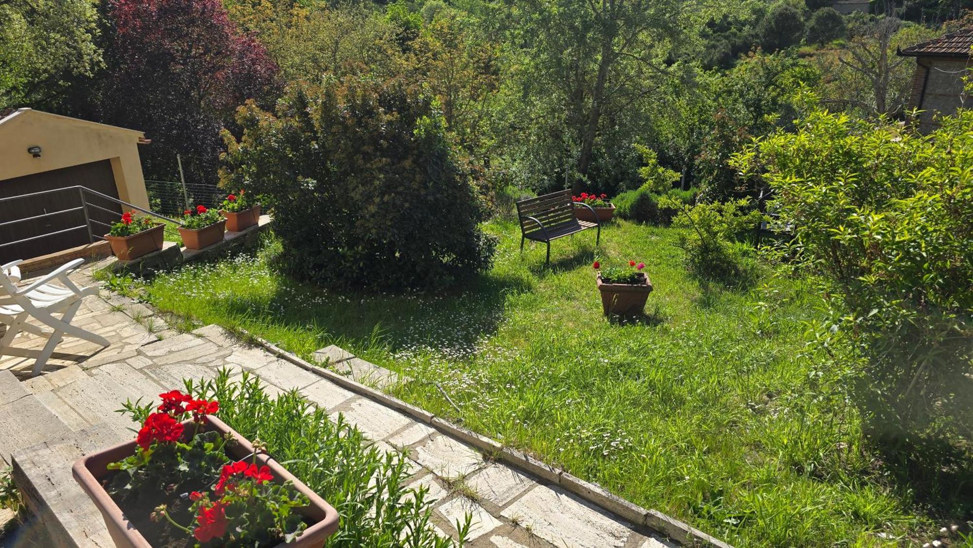 Вилла A Casa Di Gabri Montefollonico Экстерьер фото